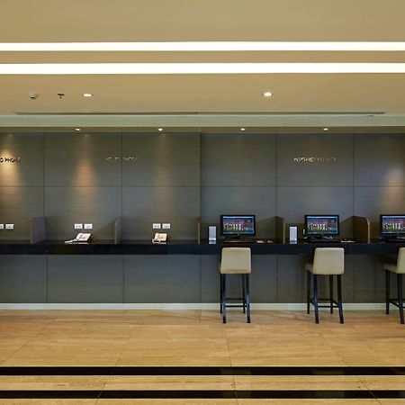 แมนดาริน โฮเทล แมนเนจ บาย เซ็นเตอร์พอยต์  Hotel กรุงเทพมหานคร ภายนอก รูปภาพ