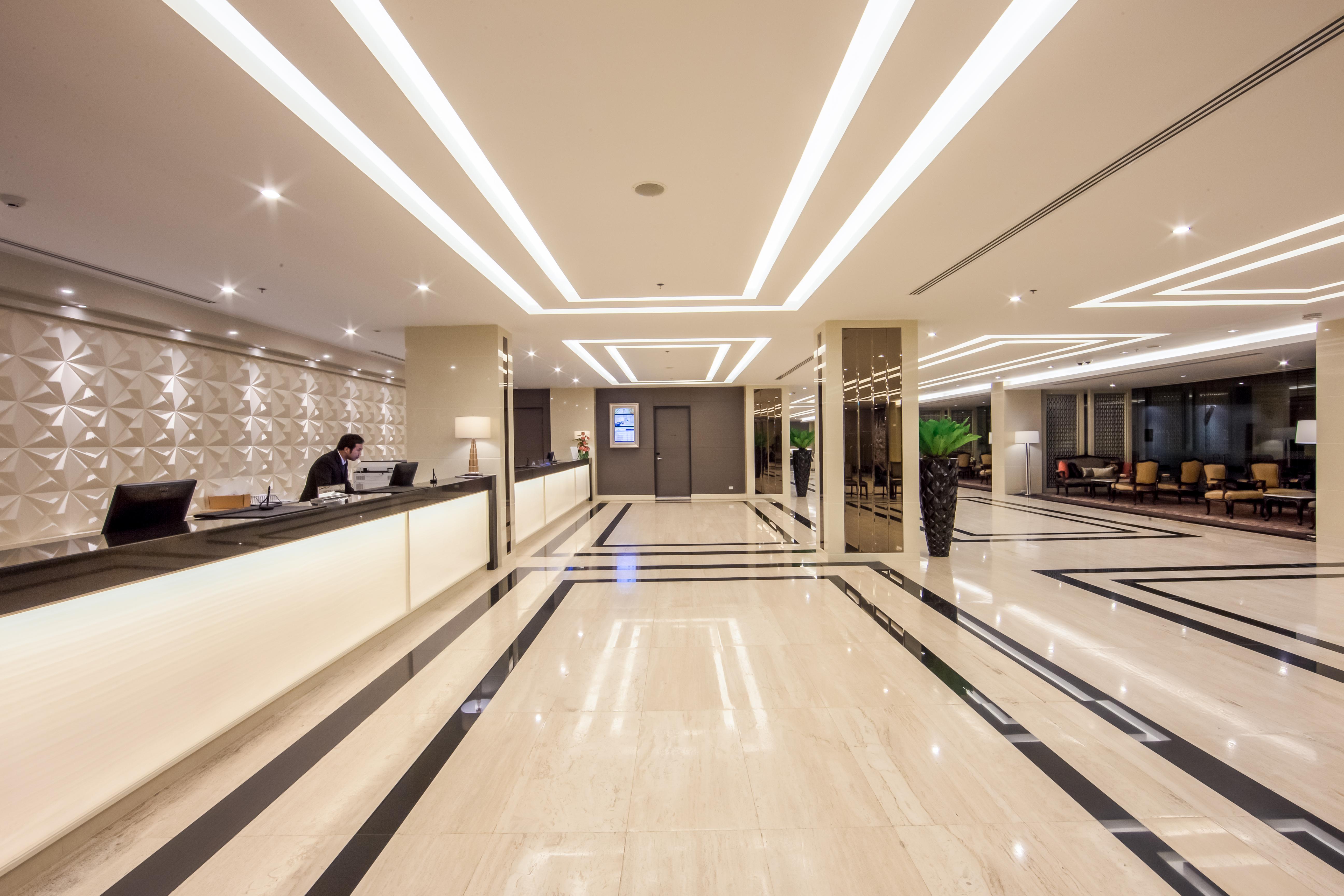 แมนดาริน โฮเทล แมนเนจ บาย เซ็นเตอร์พอยต์  Hotel กรุงเทพมหานคร ภายนอก รูปภาพ