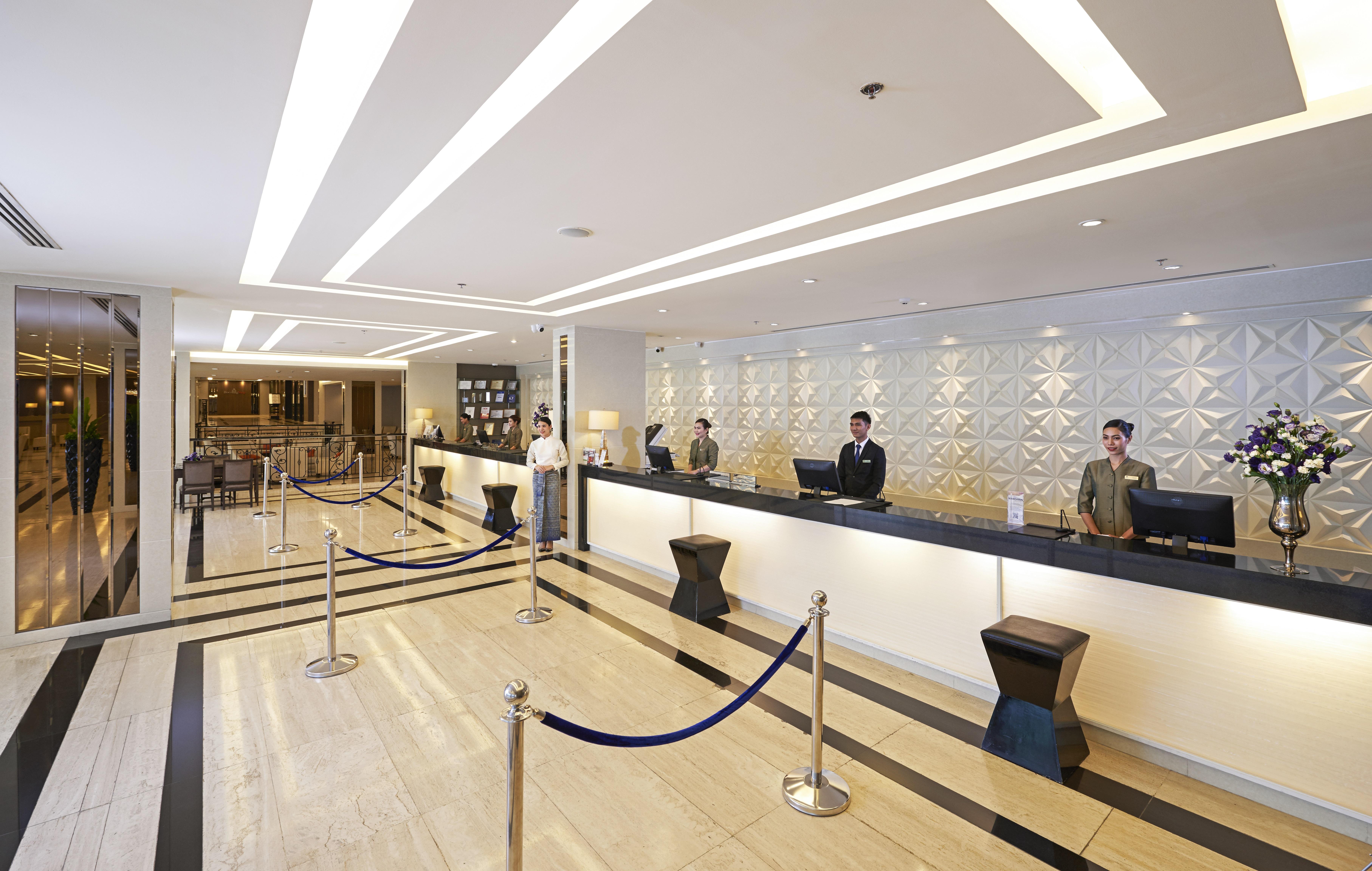 แมนดาริน โฮเทล แมนเนจ บาย เซ็นเตอร์พอยต์  Hotel กรุงเทพมหานคร ภายนอก รูปภาพ